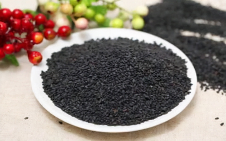 What changes will happen to the body after eating black sesame seeds