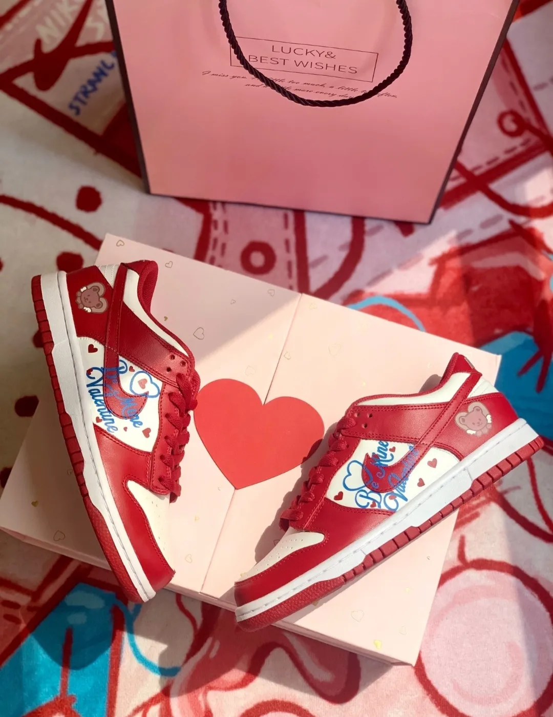 520 give what?Are there any sneakers that show love that girls can't