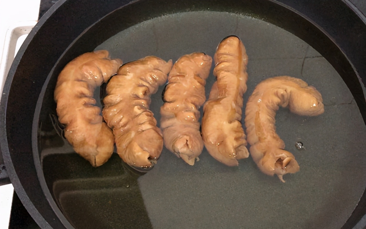 A new way to eat pork large intestine, crispy pork large intestine