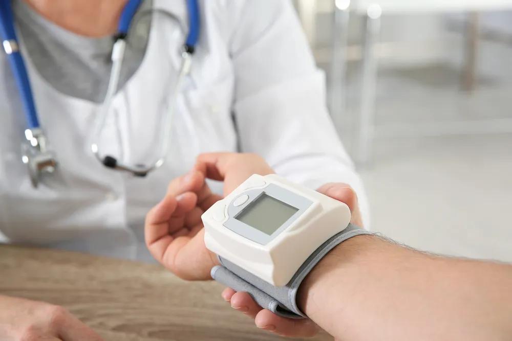 Is blood pressure unstable, sometimes high and sometimes low, is it