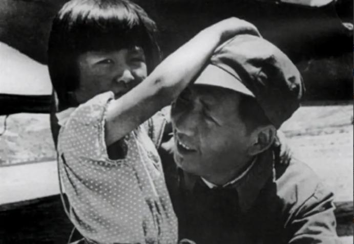 In 1984, Mao Zedong's daughter Li Na returned to Shaoshan incognito ...