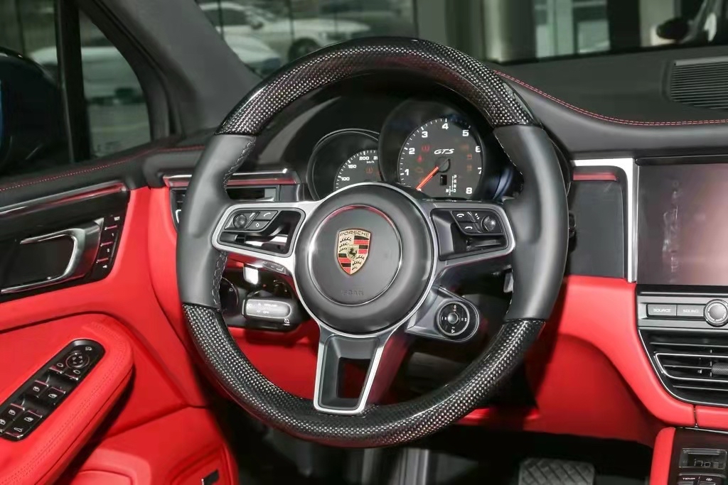 How to solve the failure of Macan power steering control unit? iNEWS