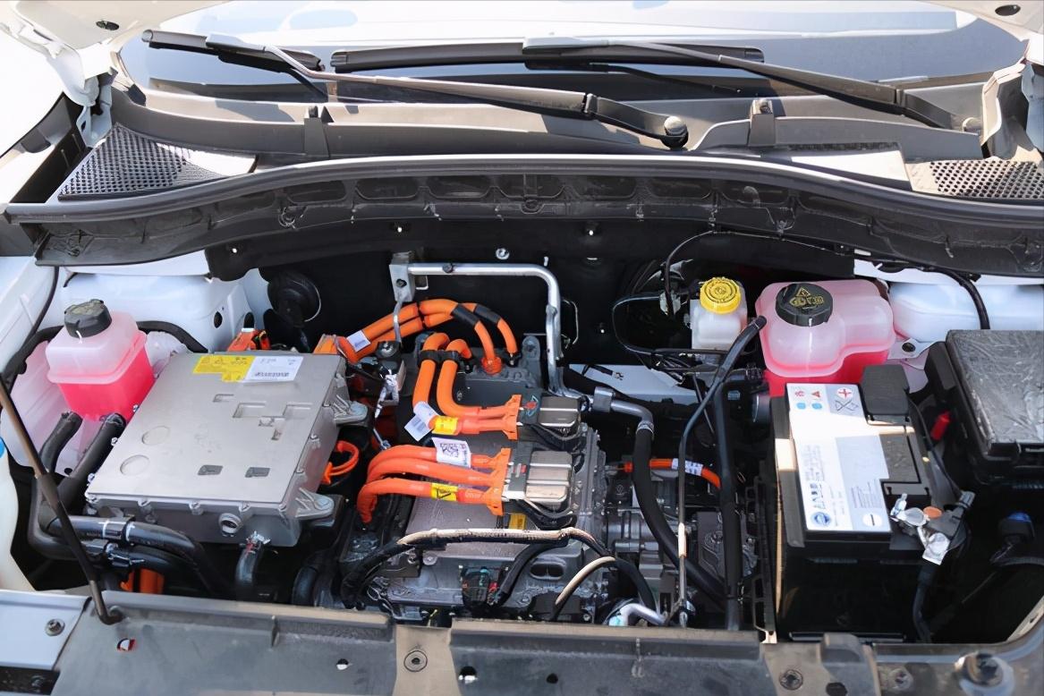 Without an engine, no need to change the oil, do pure electric vehicles ...