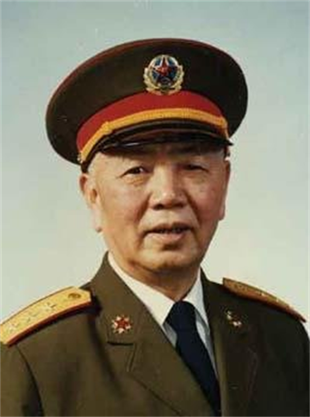 In 1982, Liu Huaqing inspected the troops and angered the leaders of ...