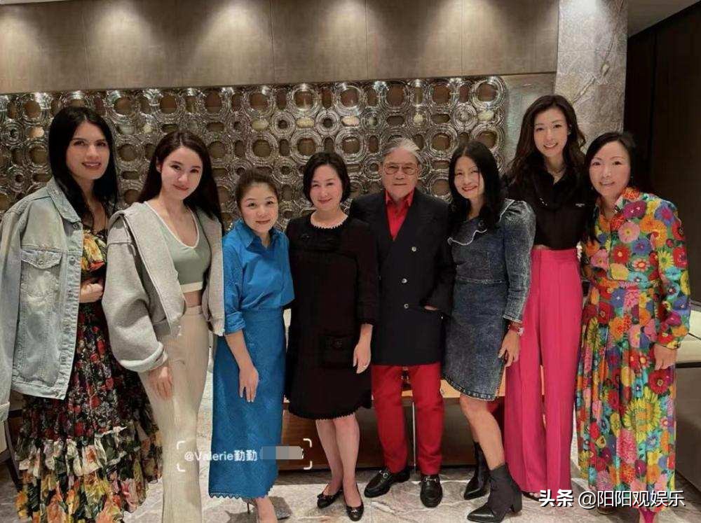 Guo Jingjing And He Chaoqiong Get Together, Her Father-in-law Huo 