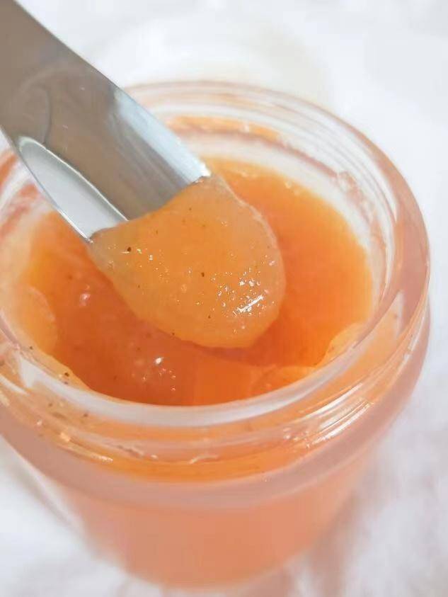 The "mud" rubbed off your face is not horny!How to exfoliate safely? iNEWS