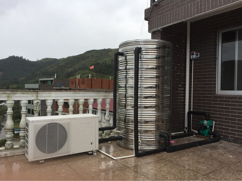 How much electricity does a 60liter water heater have a day?Discuss