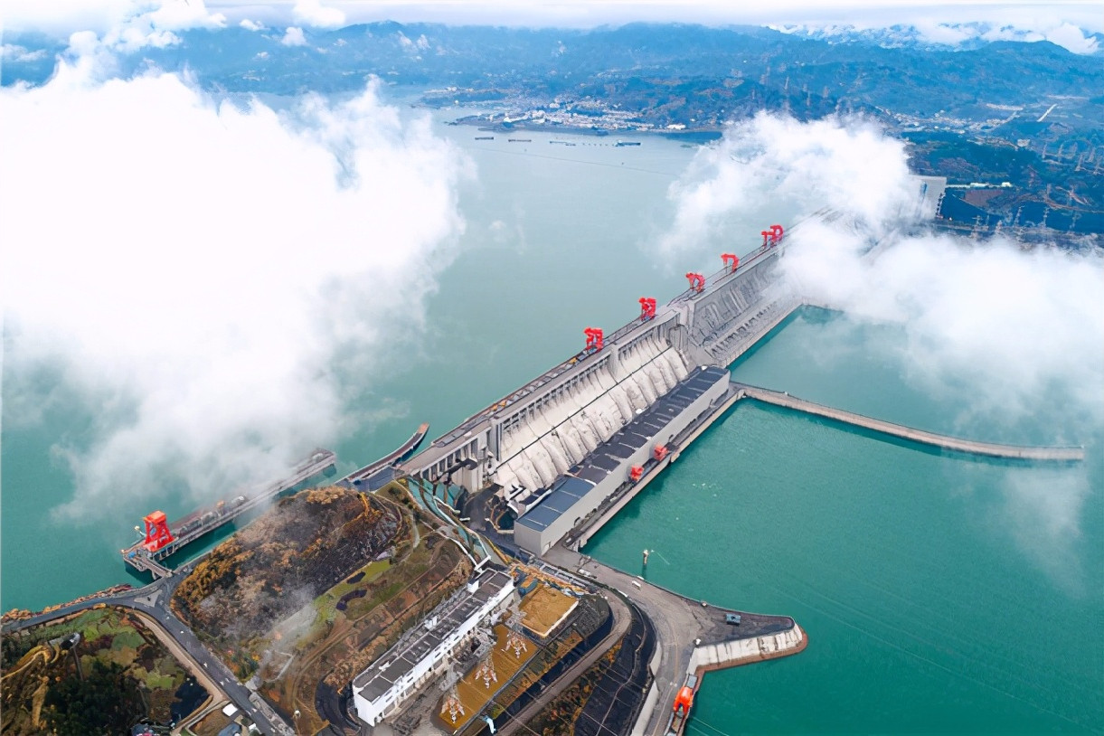 Foreign Media Threatened To Blow Up The Three Gorges Dam. Is It 