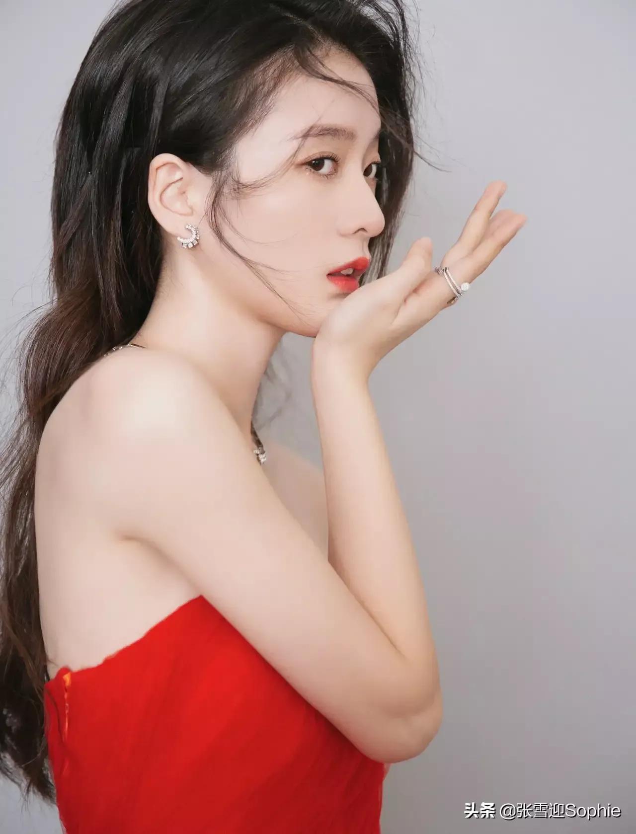 Bai Bing Zhang Xueying Guan Xiaotong - iNEWS