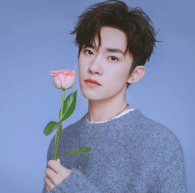 Yi Yang Qianxi, who is only 20 years old, why is he top-level? - iNEWS