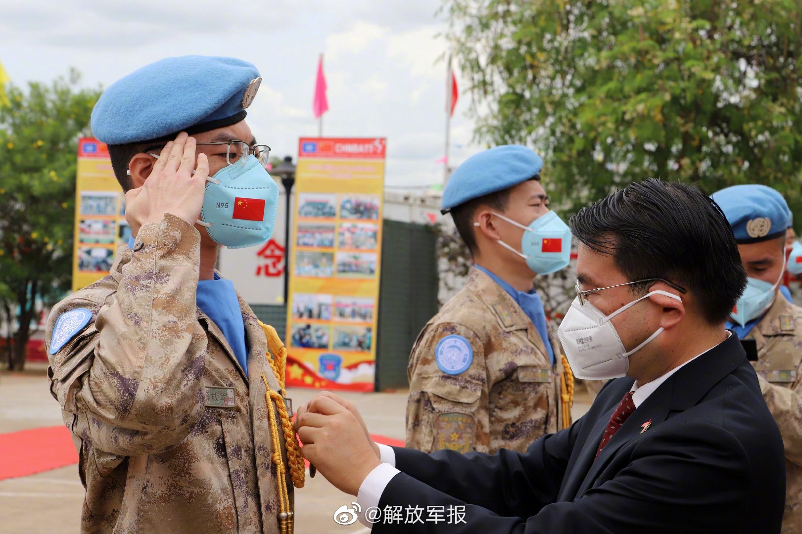 Glory!700 Chinese Peacekeeping Officers And Soldiers Received The UN ...