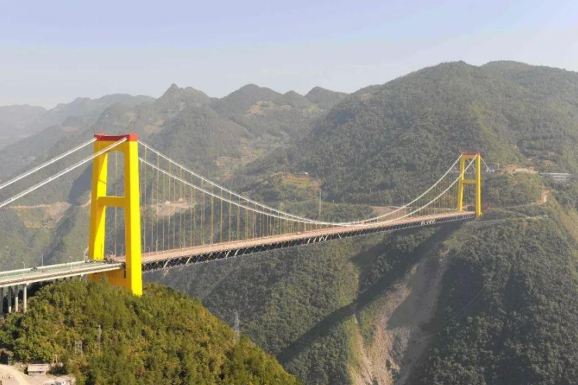 Domineering!Hubei built the world's first suspension bridge with a span ...