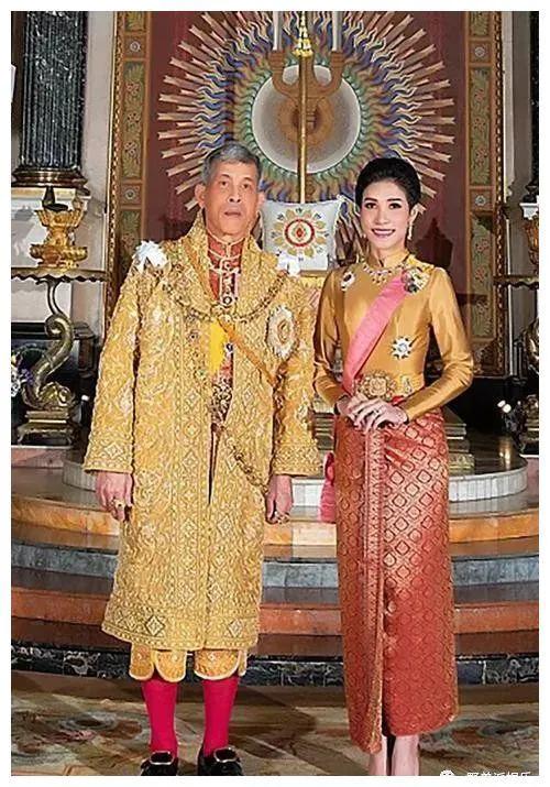 The Royal Concubine Nina of the Thai Royal Version "The Legend of Zhen
