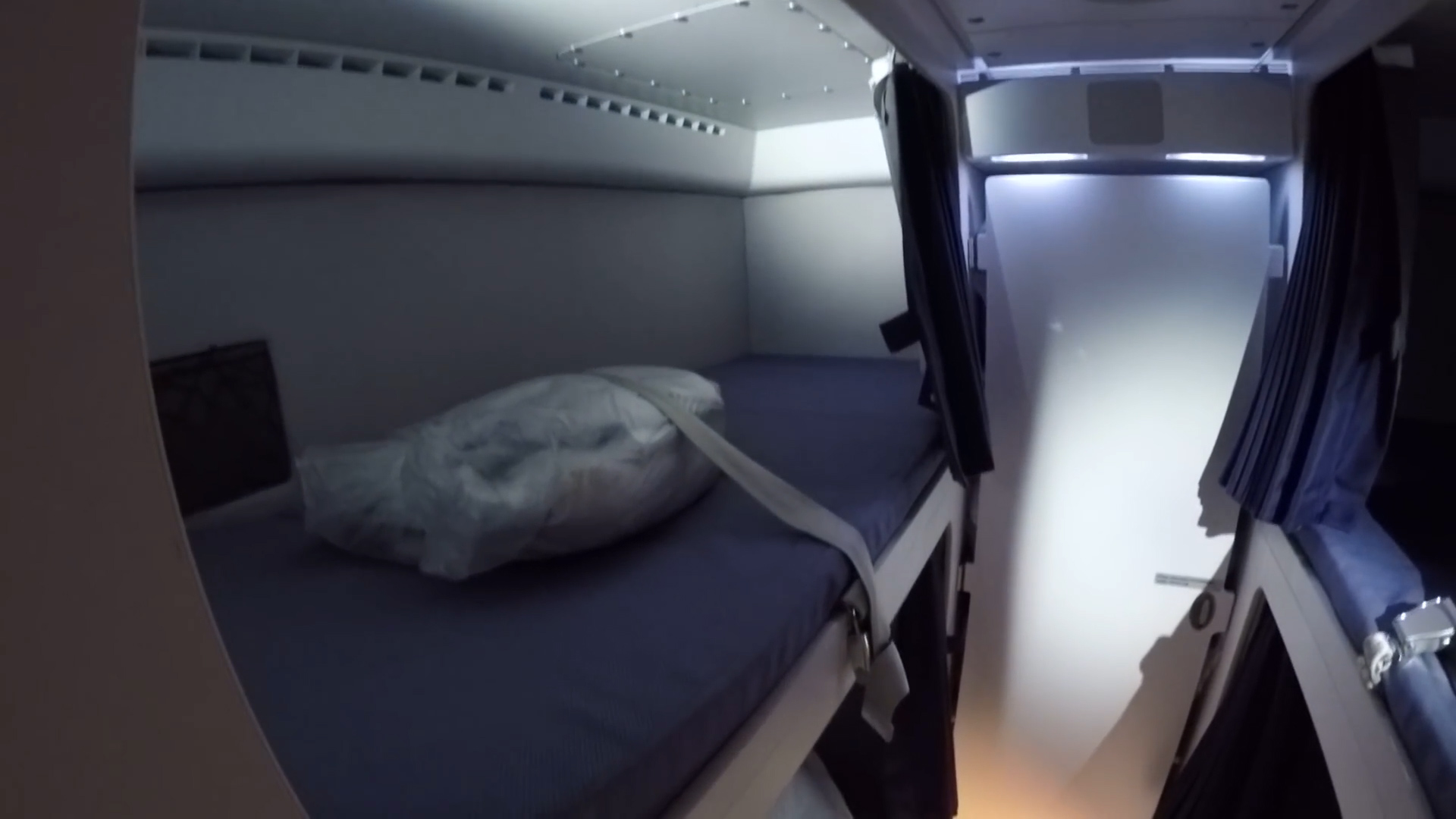 Where do the pilots and flight attendants sleep during a longdistance
