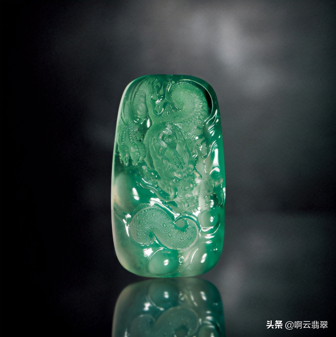 How Much Is The Jadeite A Commodity? The Jade In Troubled Times Is 