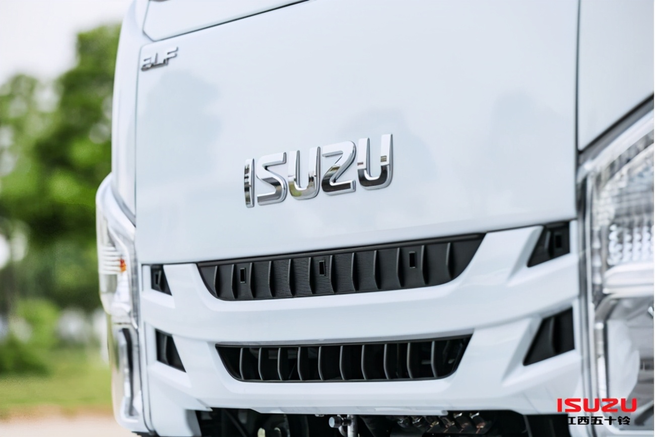 Jiangxi Isuzu Wingfang Light Truck VS Qingling M Series Light Truck