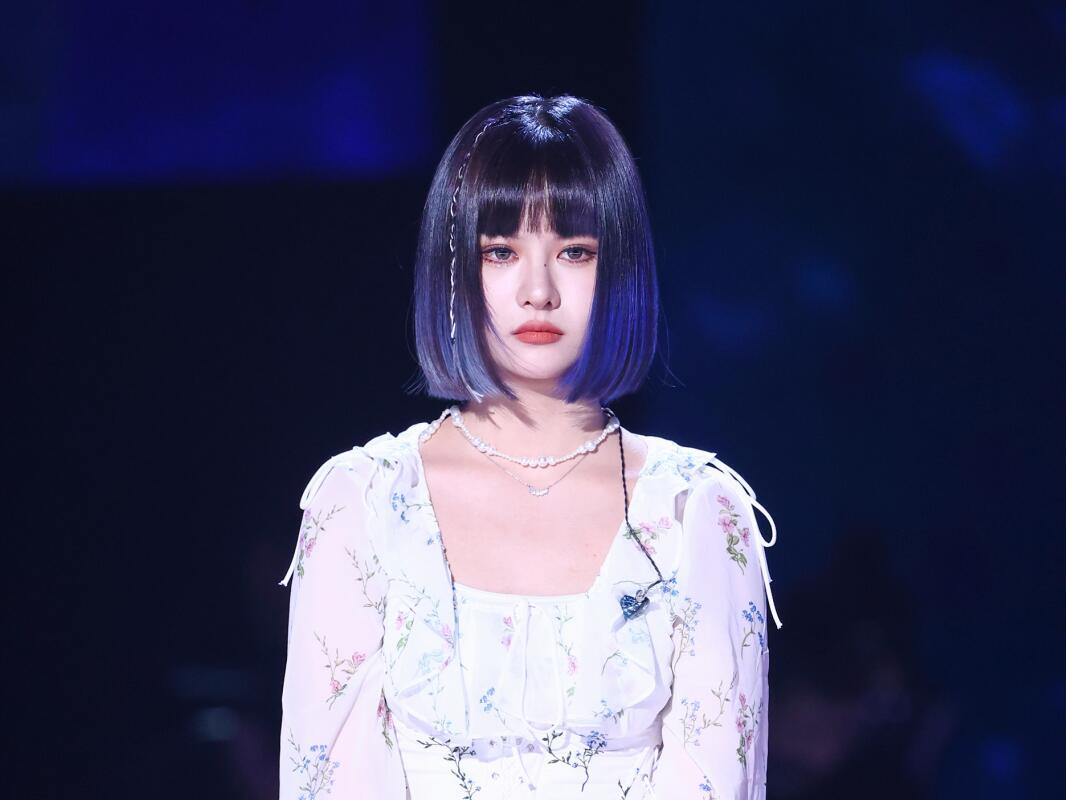 Li Ronghao taught Wang Jingwen to opportunistically withstand the risk ...