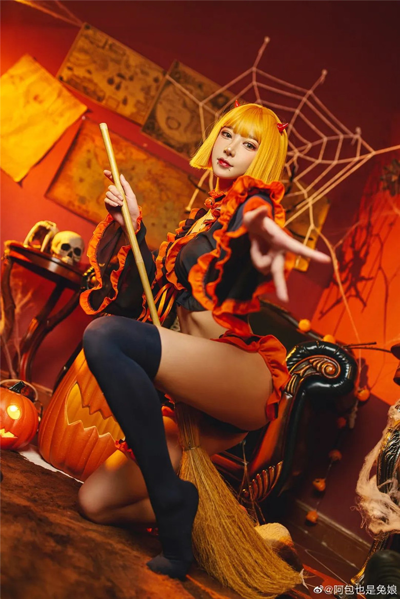 阿包也是兔娘图包合集精选丨万圣节小女巫