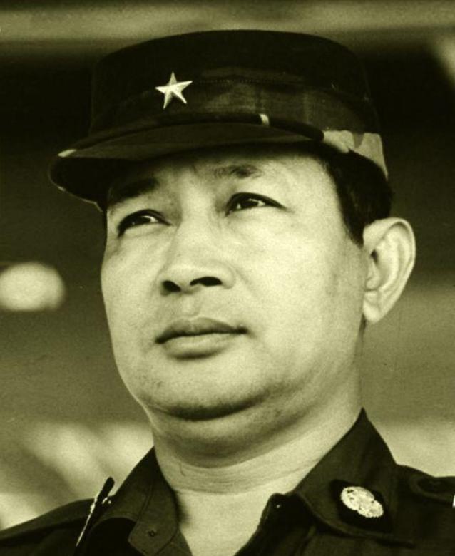 Suharto, slaughtered more than 500,000 Chinese but lived in his ...