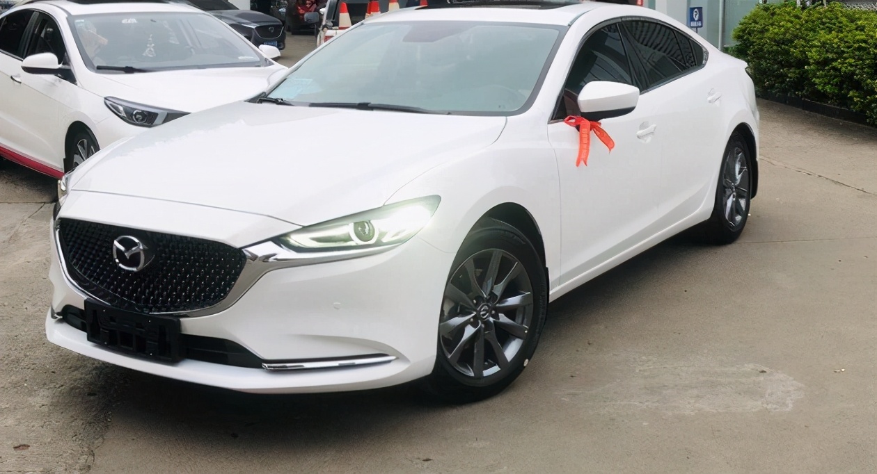 There are CVTs everywhere in Japan. Why does Mazda only use the 6AT