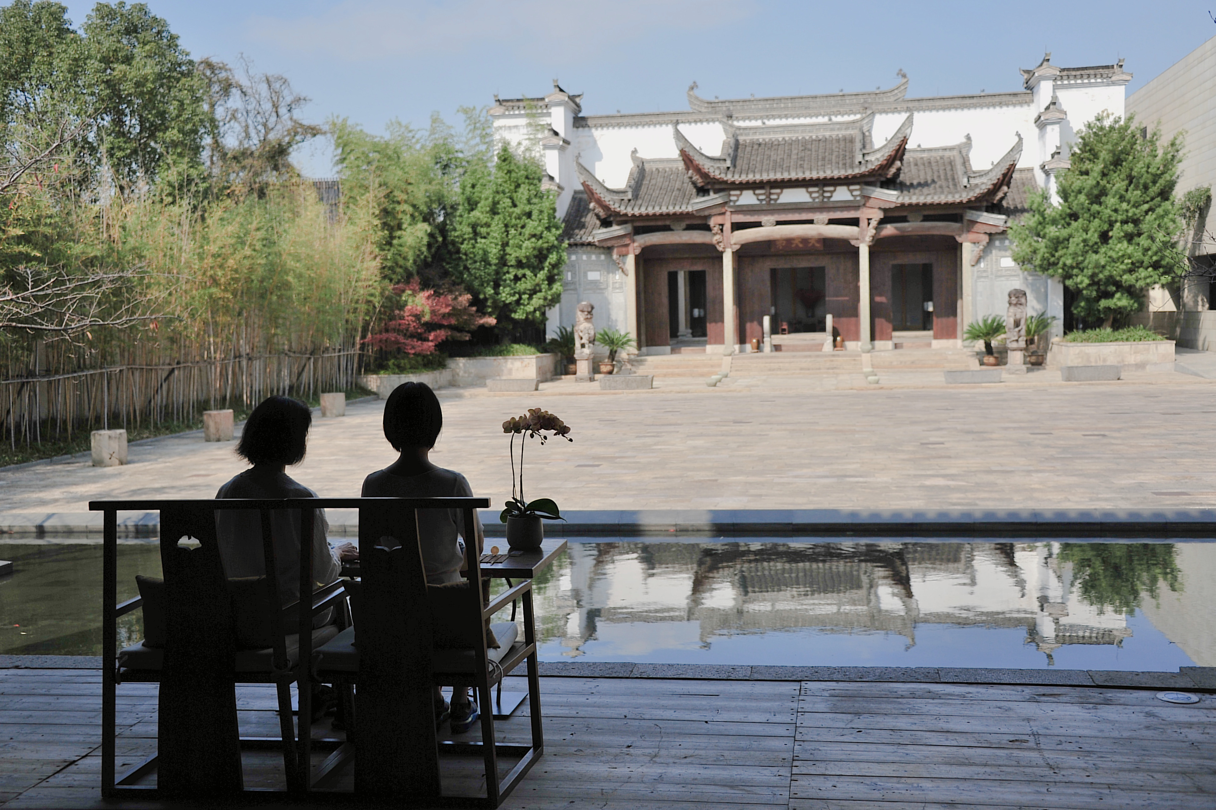 诸多水乡古镇里，这个离上海最近，还藏着一处中国首家安麓