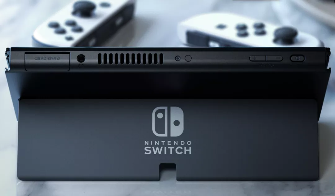 Nintendo burst into "new Switch" overnight!Scolding film, the screen is