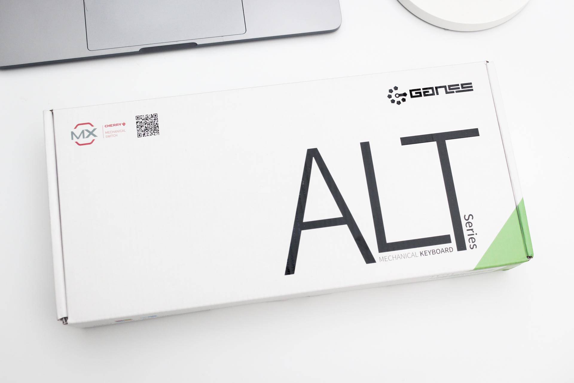 It's better to use one less key? Gauss ALT 83 dual-mode mechanical ...