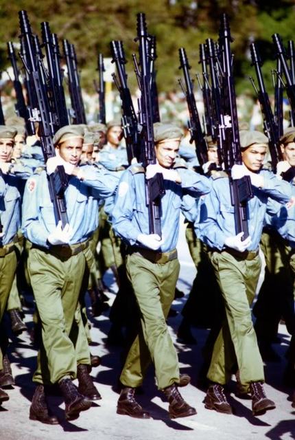 Shoulder-mounted Barrett, Cuban Manbi 14.5mm anti-material rifle - iNEWS