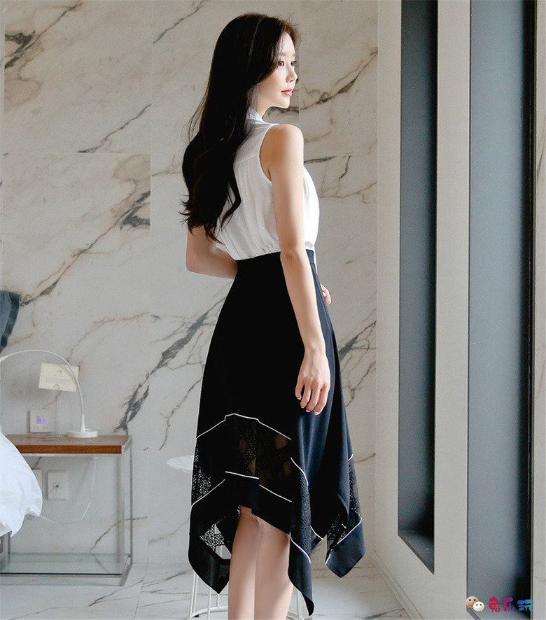 孙允珠：简式系带纯白初恋香风职业裙