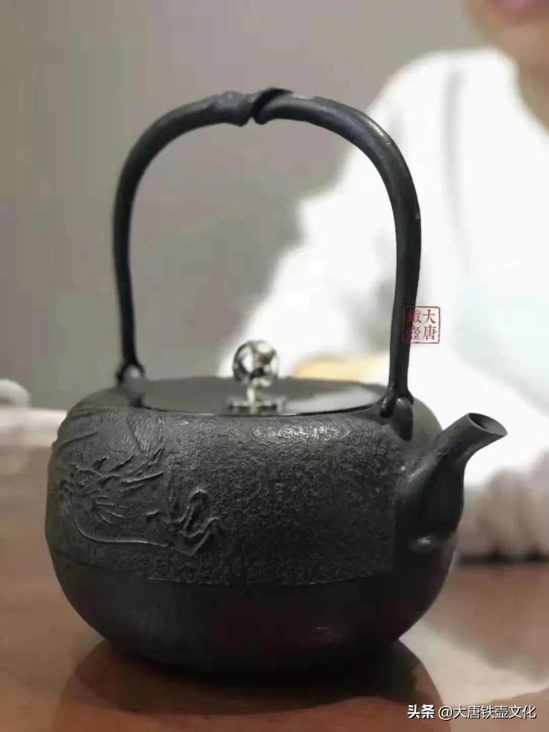 Why are Japanese iron pots so expensive? iNEWS