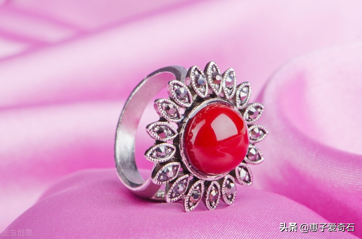 The most expensive agate Nanhong revealed iNEWS