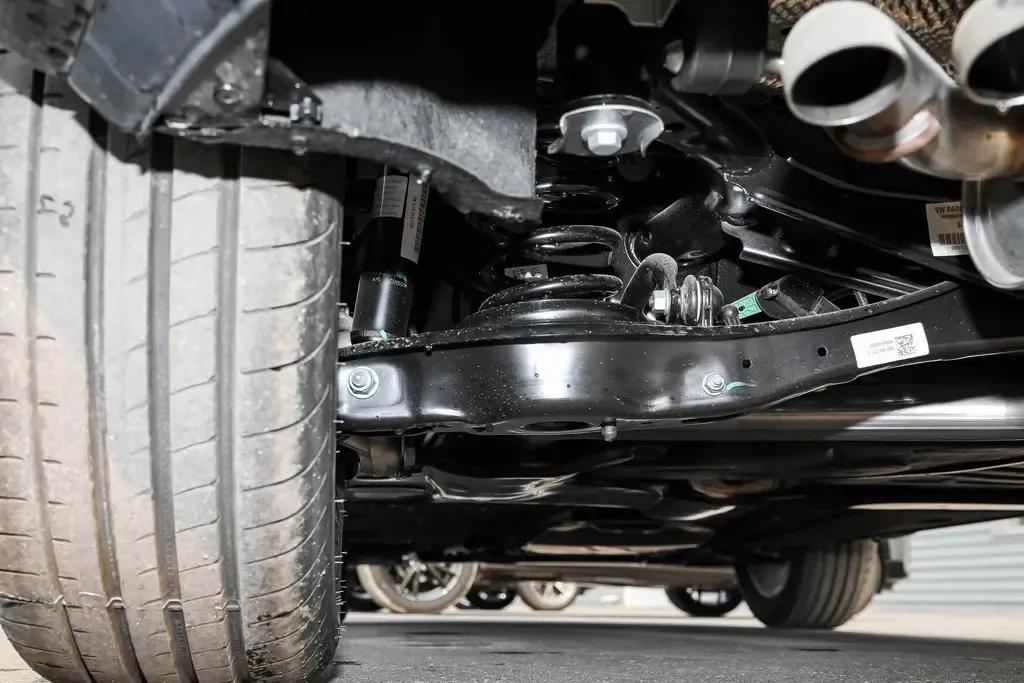 What to do if Audi Q3 leaks oil? iNEWS