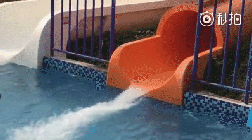 窈窕淑女动态图 知道妹子换了几双丝袜吗 - 第2页 段子精选 第4张