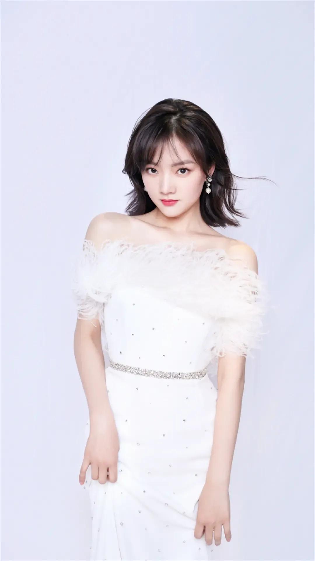 Ren Min's beautiful pictures - iNEWS