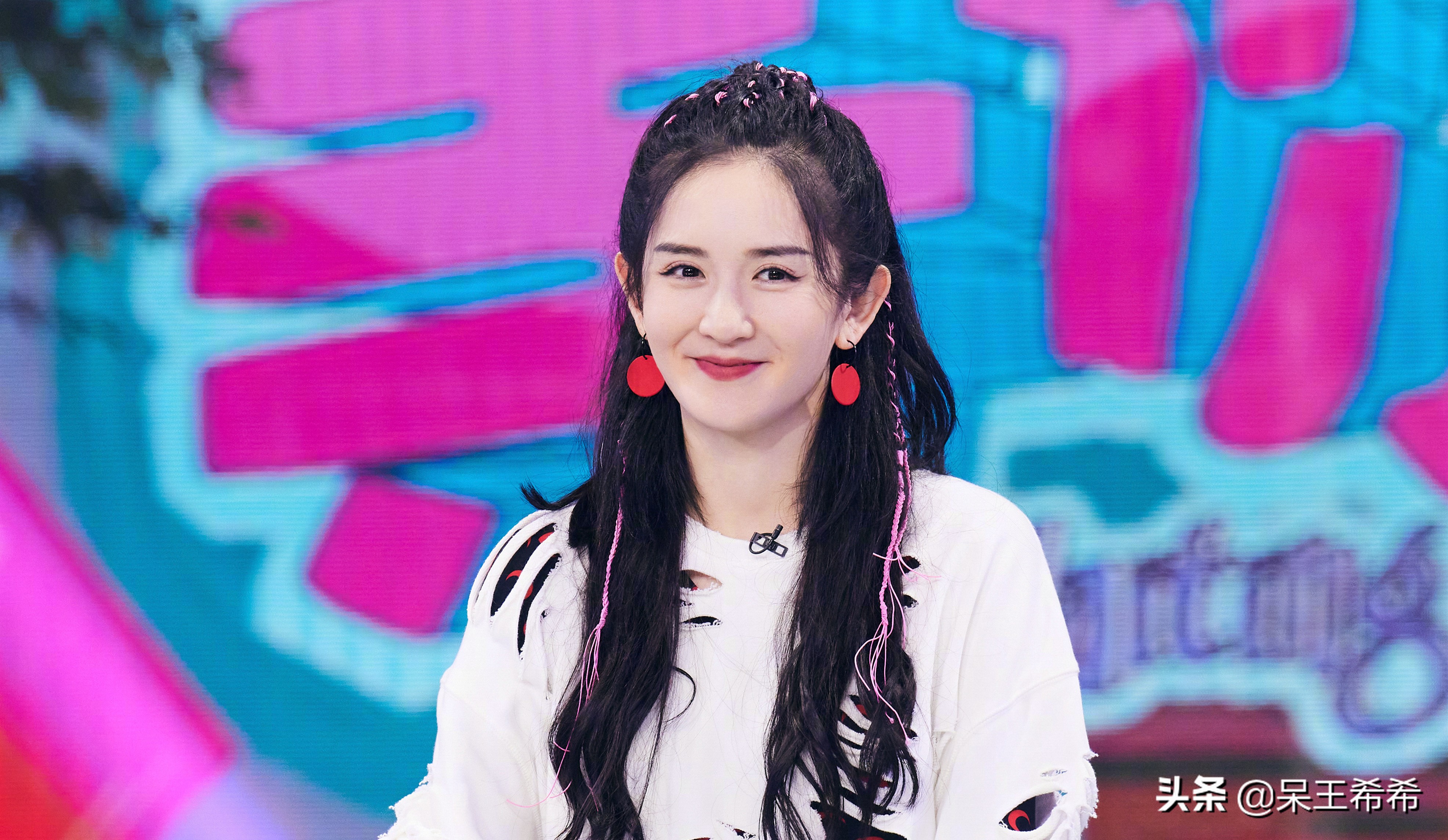 Xie Na returned to Hunan TV, partnered with star host Ding Chengxin ...