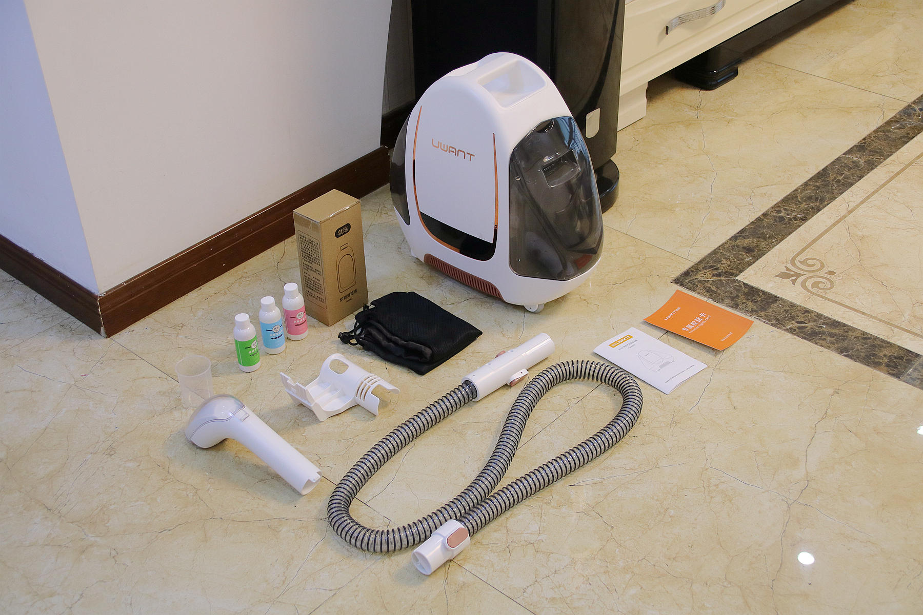 With its new furniture, uwant fabric cleaning machine experience iNEWS