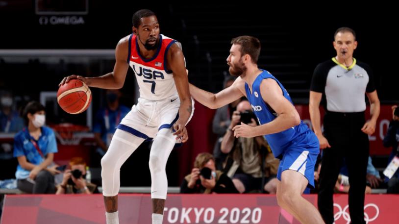 The loyal and loyal American captain Kevin Durant tops the Olympic ...