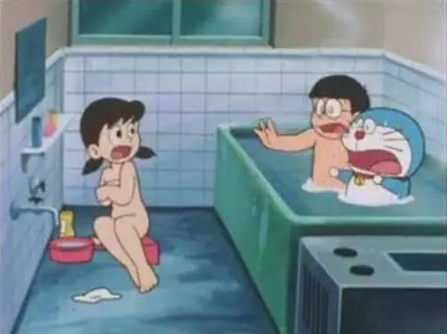 大雄偷窥静香洗澡的镜头被要求删减，日本网友：这是性骚扰！