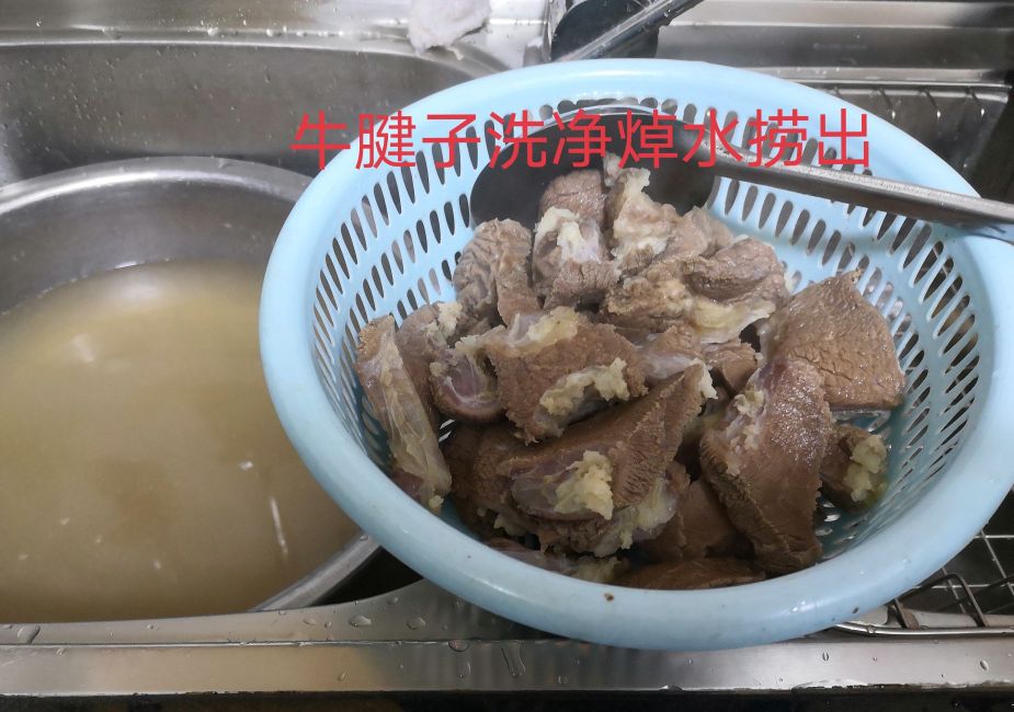 The method of stewed beef soup suitable for pregnant women iNEWS