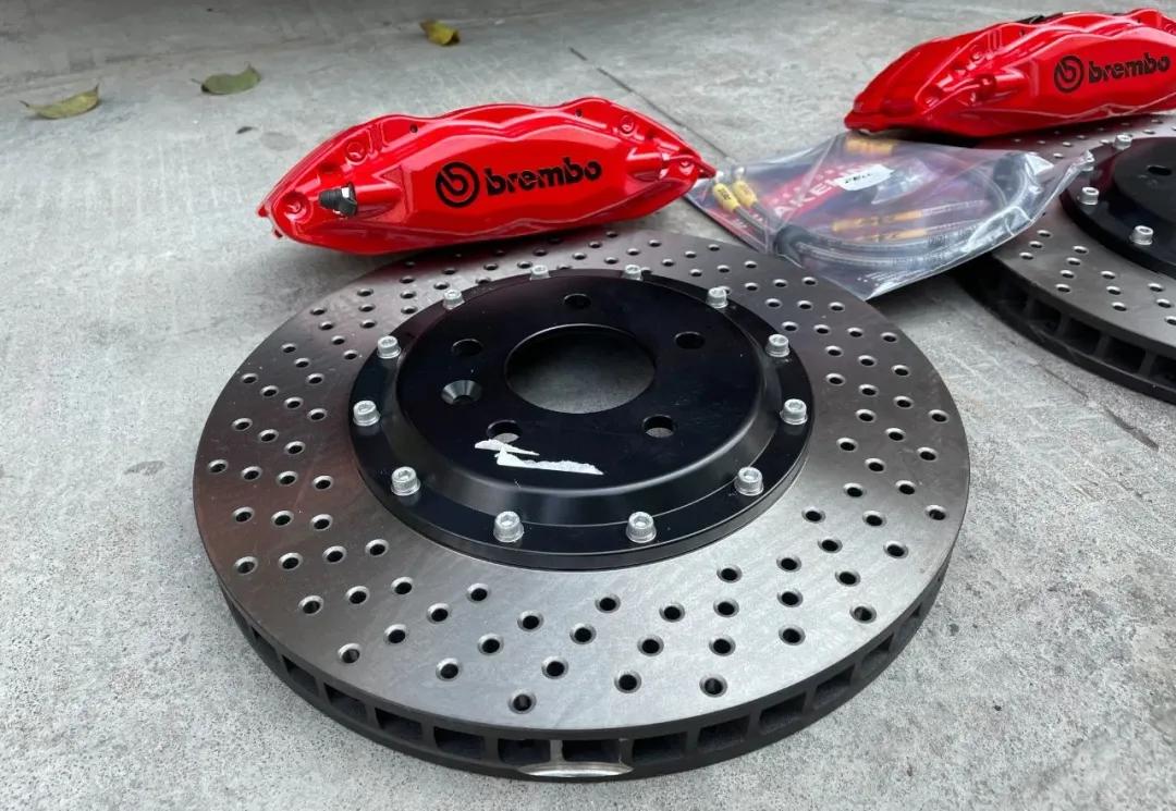 19 Chevrolet Malibu Upgraded Brembo F50 Four-piston Calipers - Inews