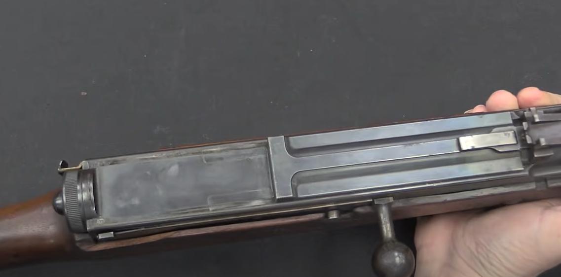 French C6 semi-automatic rifle: The price of a gun is more than 30 M4s ...