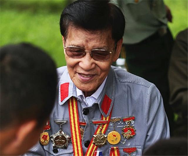 Chen Minxue When he was 14 years old, he became a "traitor", changed