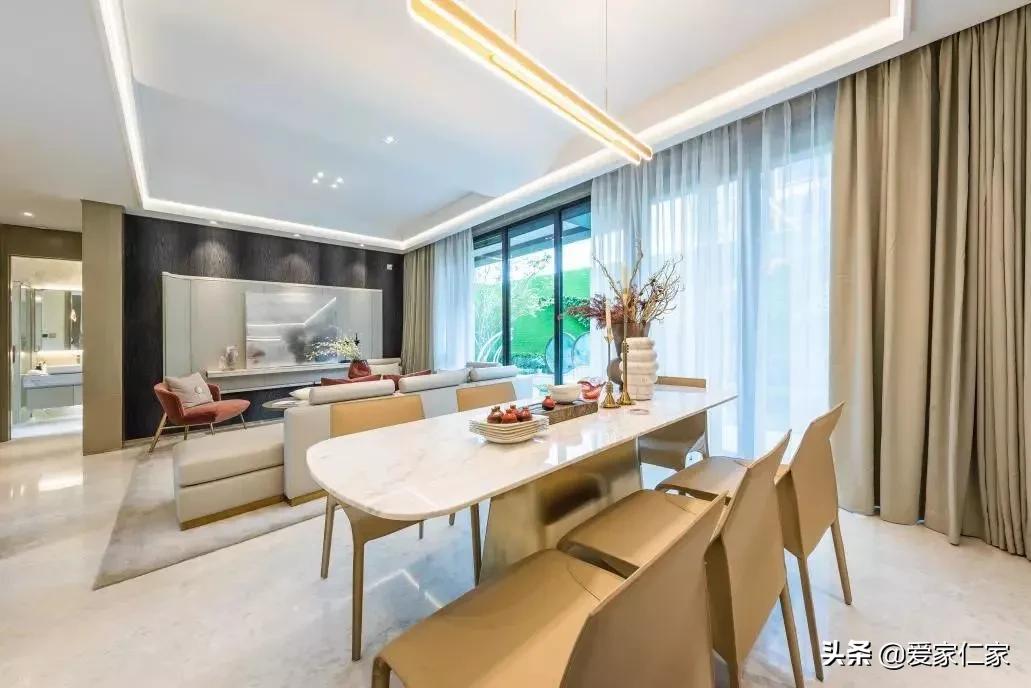 Don't know how to design the horizontal hall of your house?The designer ...