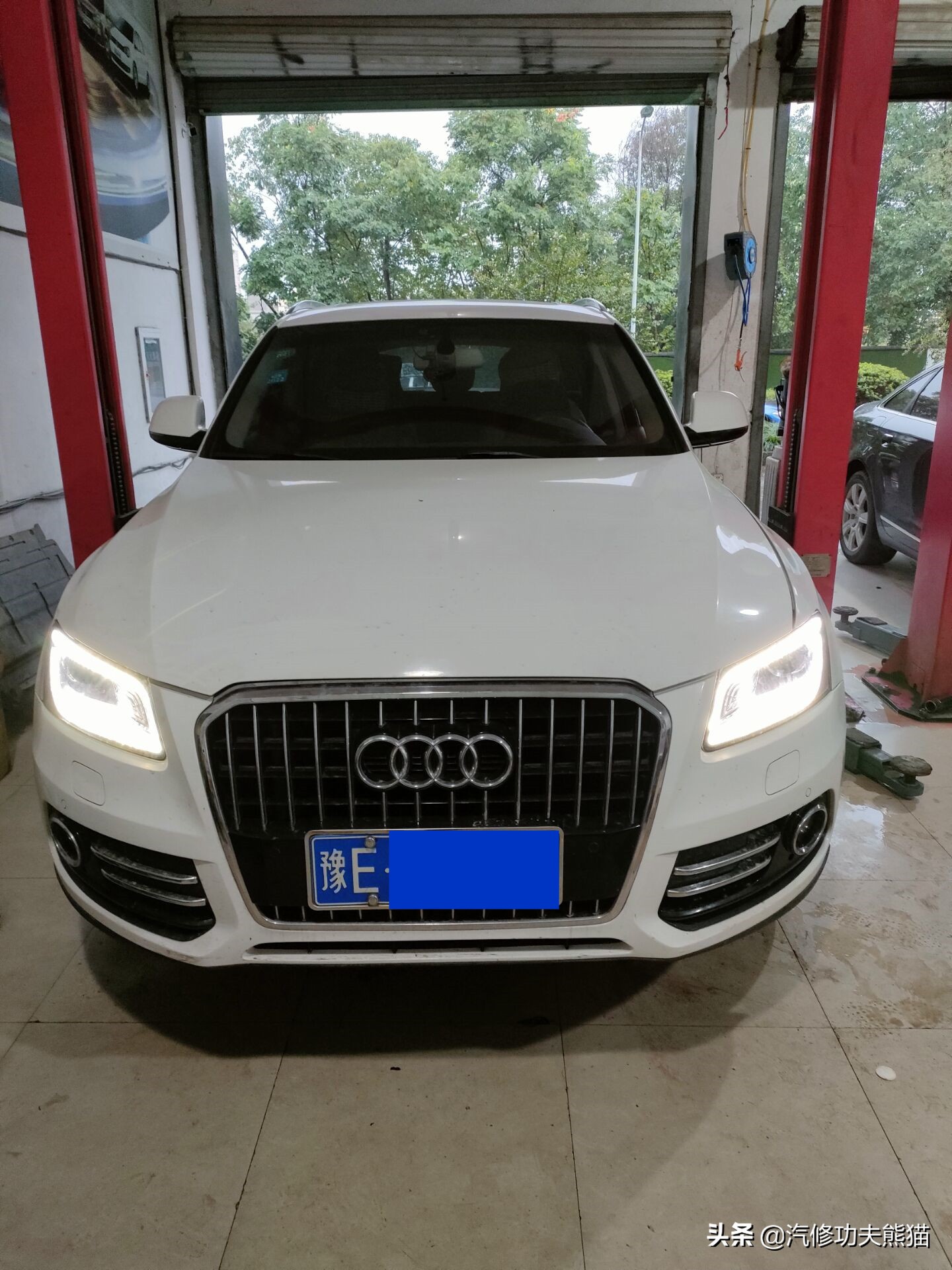Audi Q5 thirdgeneration EA888 burns engine oil. When buying a car, 4S sales say that the third