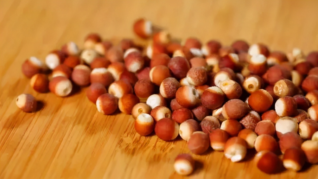 Barley stands aside, it is the first choice for removing dampness!Often