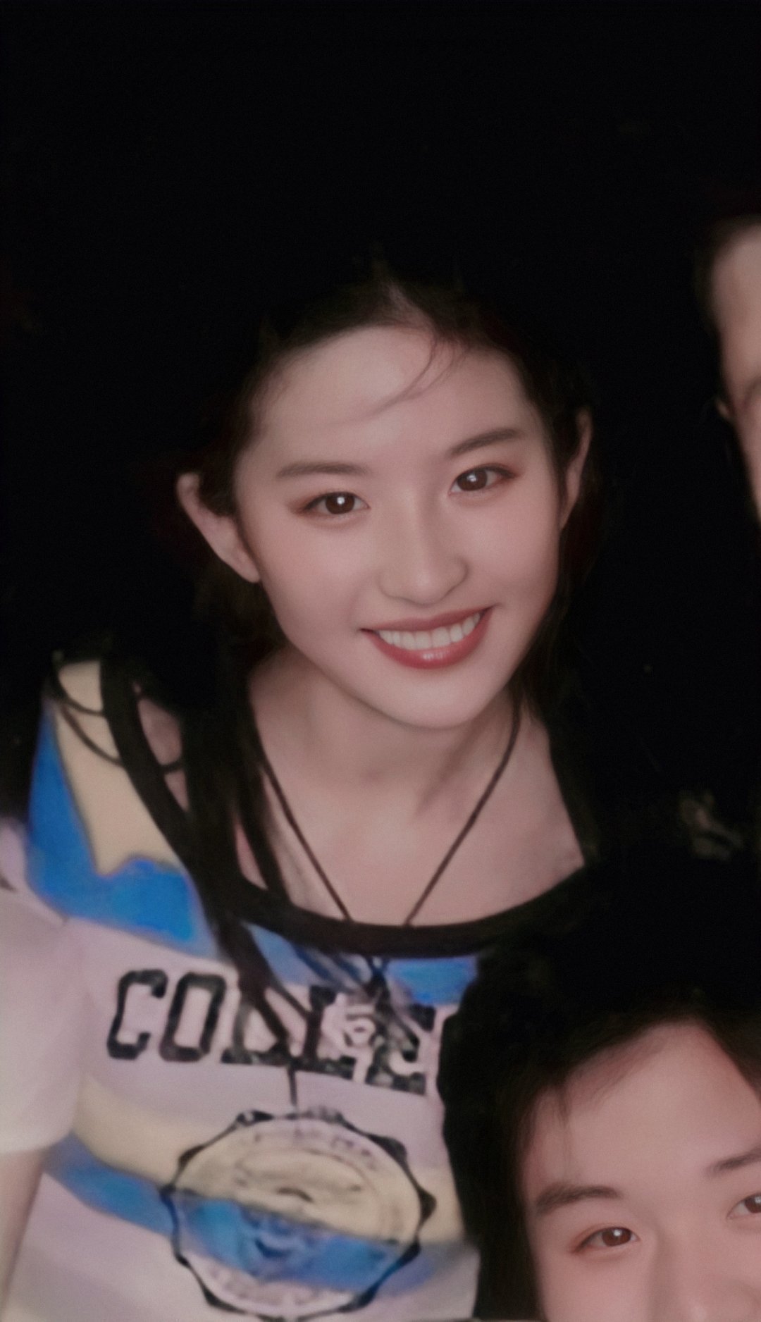 When Liu Yifei was young, it was so pretty - iNEWS