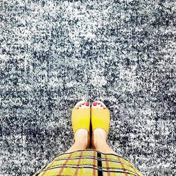 YaLing carpet tiles, office carpets, mosaic carpets unique collage iNEWS