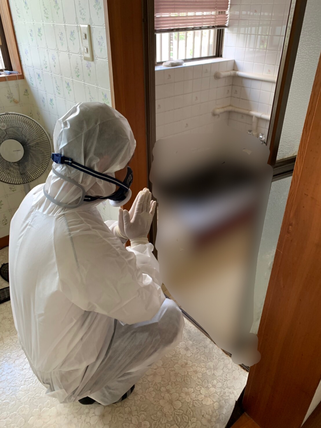 Japan's death cleaners specialize in sweeping the houses where people