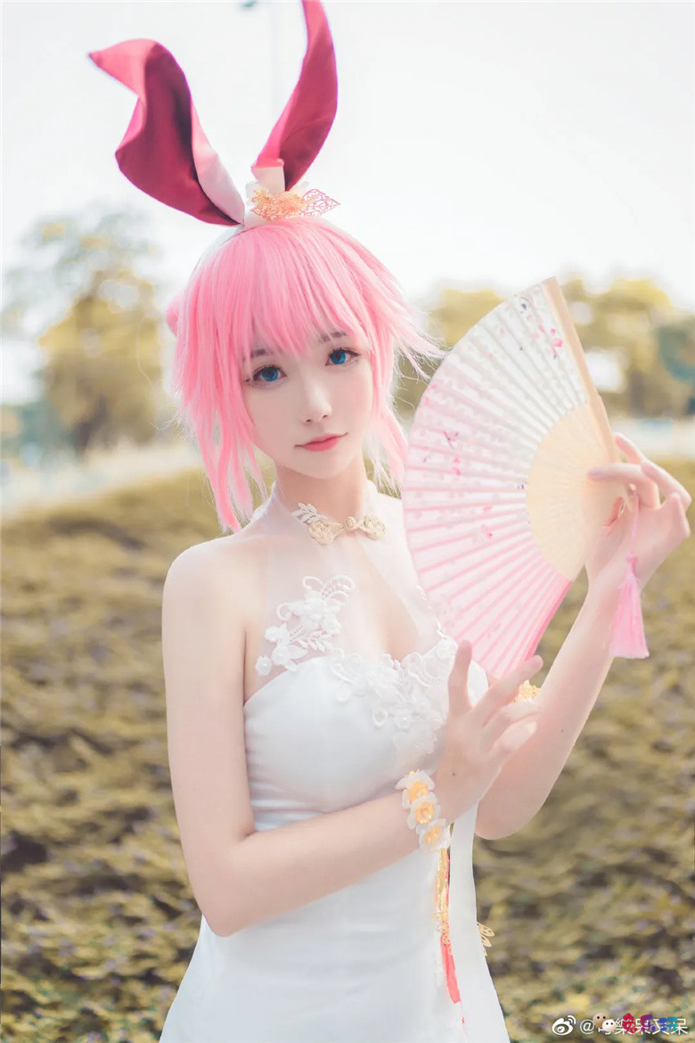 Momoko葵葵丨《崩坏3》八重樱