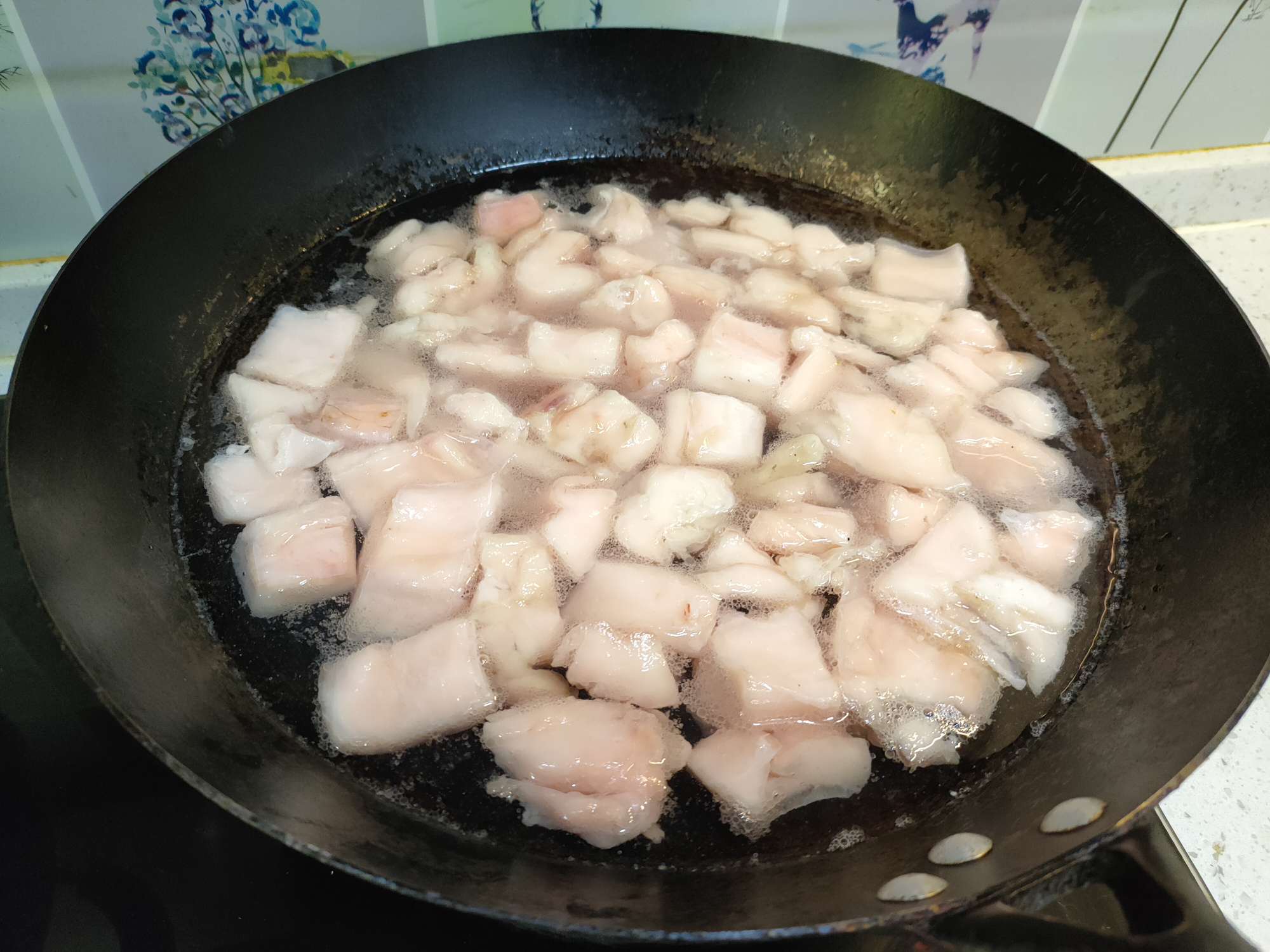 When boiled lard, don't just know to add salt, add more "two kinds